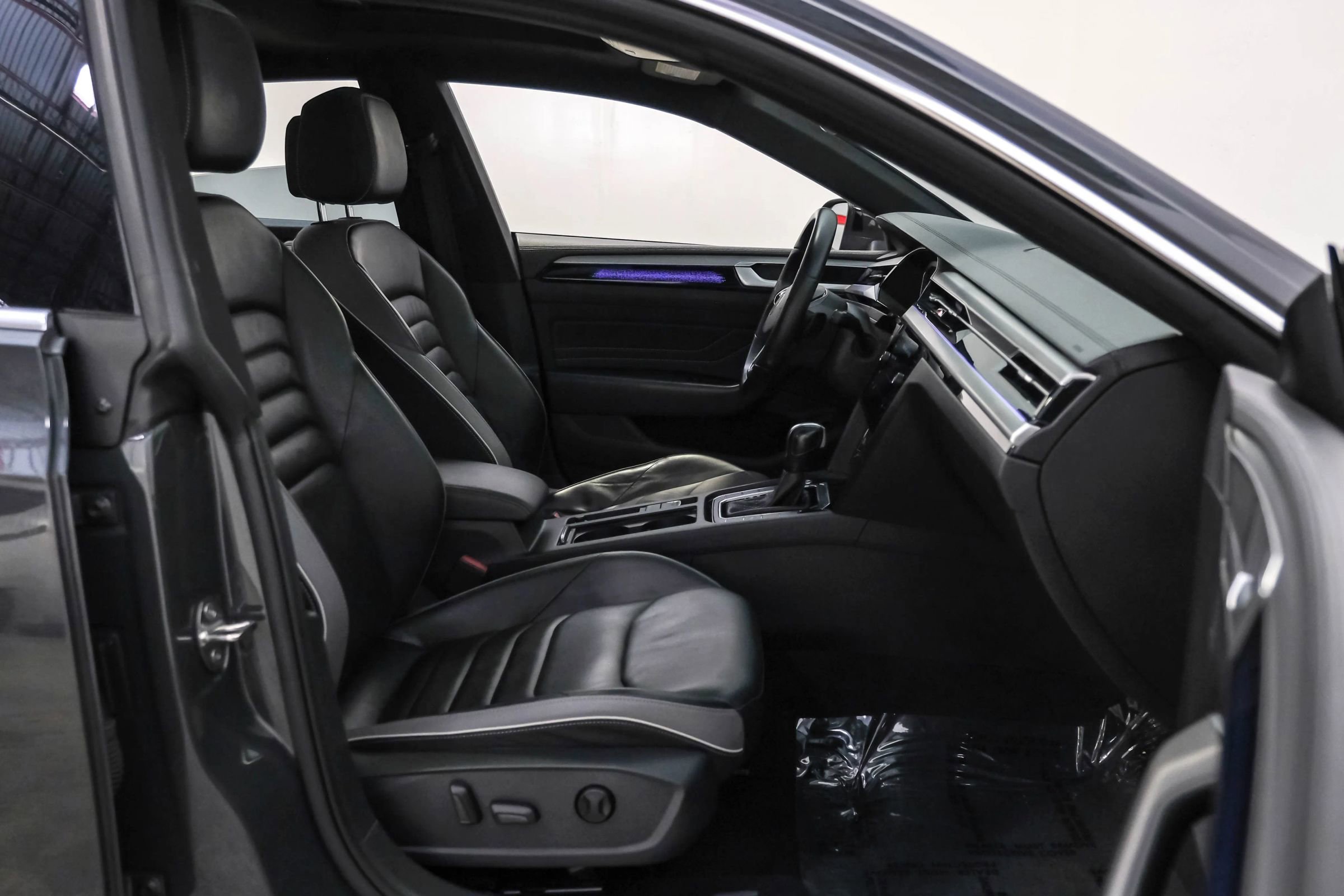 Used 2021 Volkswagen Arteon SEL image 30