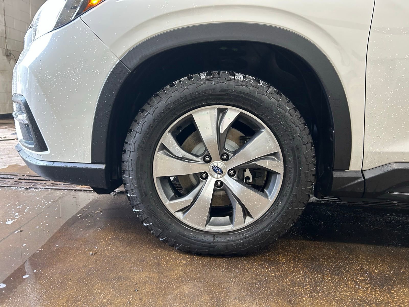 Used 2022 Subaru Ascent Premium w/ Convenience Package AWD/4WD image 34