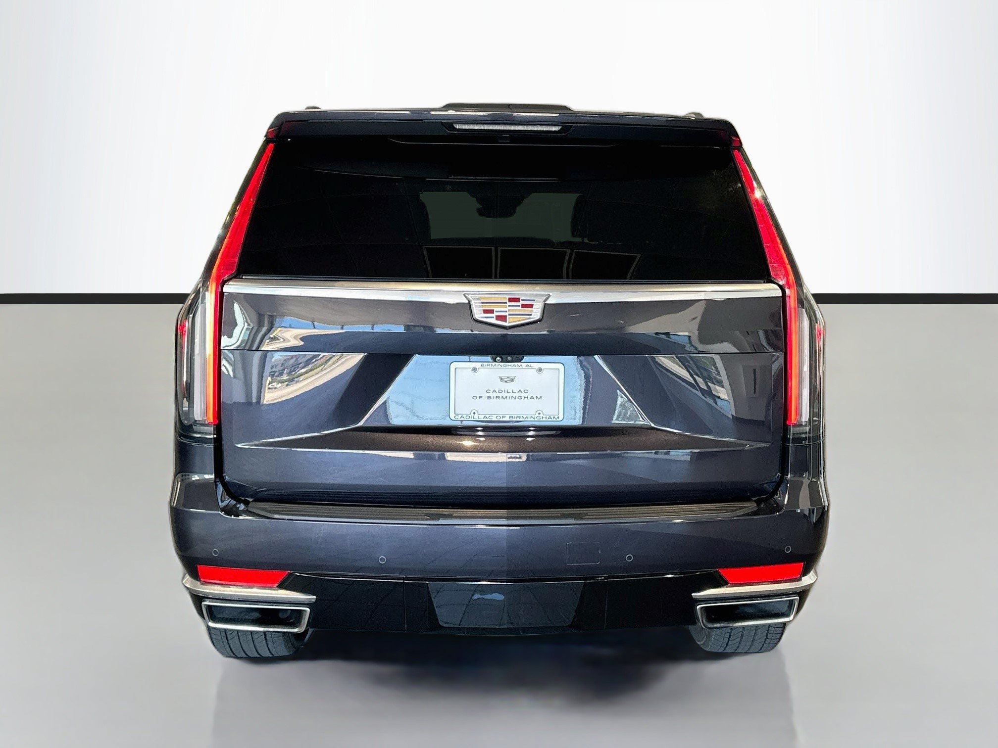 Certified 2024 Cadillac Escalade Premium Luxury AWD/4WD image 7