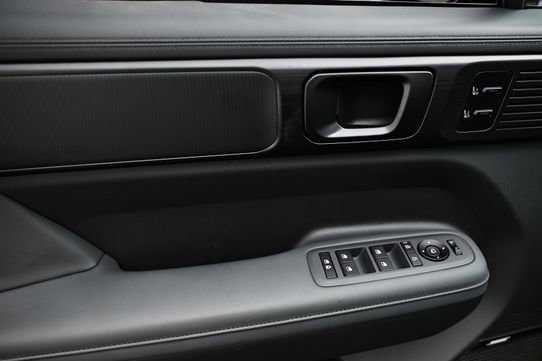 New 2026 Hyundai Santa Fe Calligraphy AWD/4WD image 7