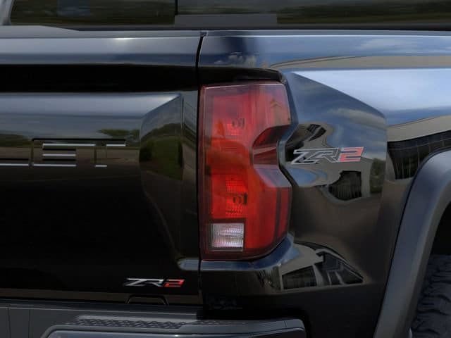 New 2026 Chevrolet Colorado ZR2 AWD/4WD image 11