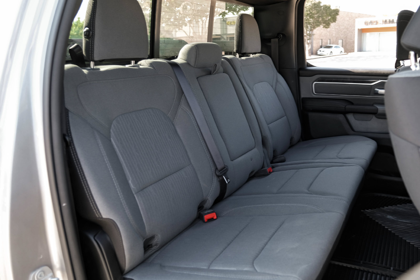 Used 2022 RAM 1500 Big Horn AWD/4WD image 30