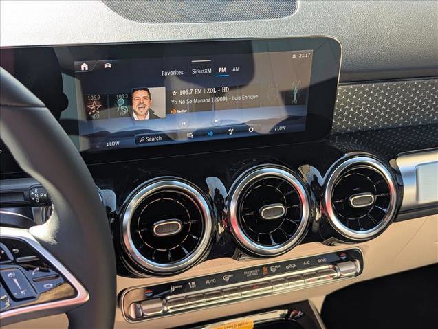 New 2026 Mercedes-Benz GLB 250 image 11