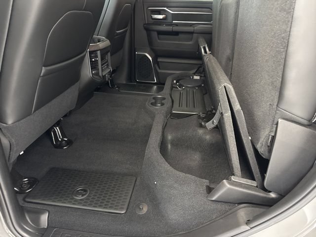 New 2026 RAM 2500 Laramie w/ Night Edition AWD/4WD image 21