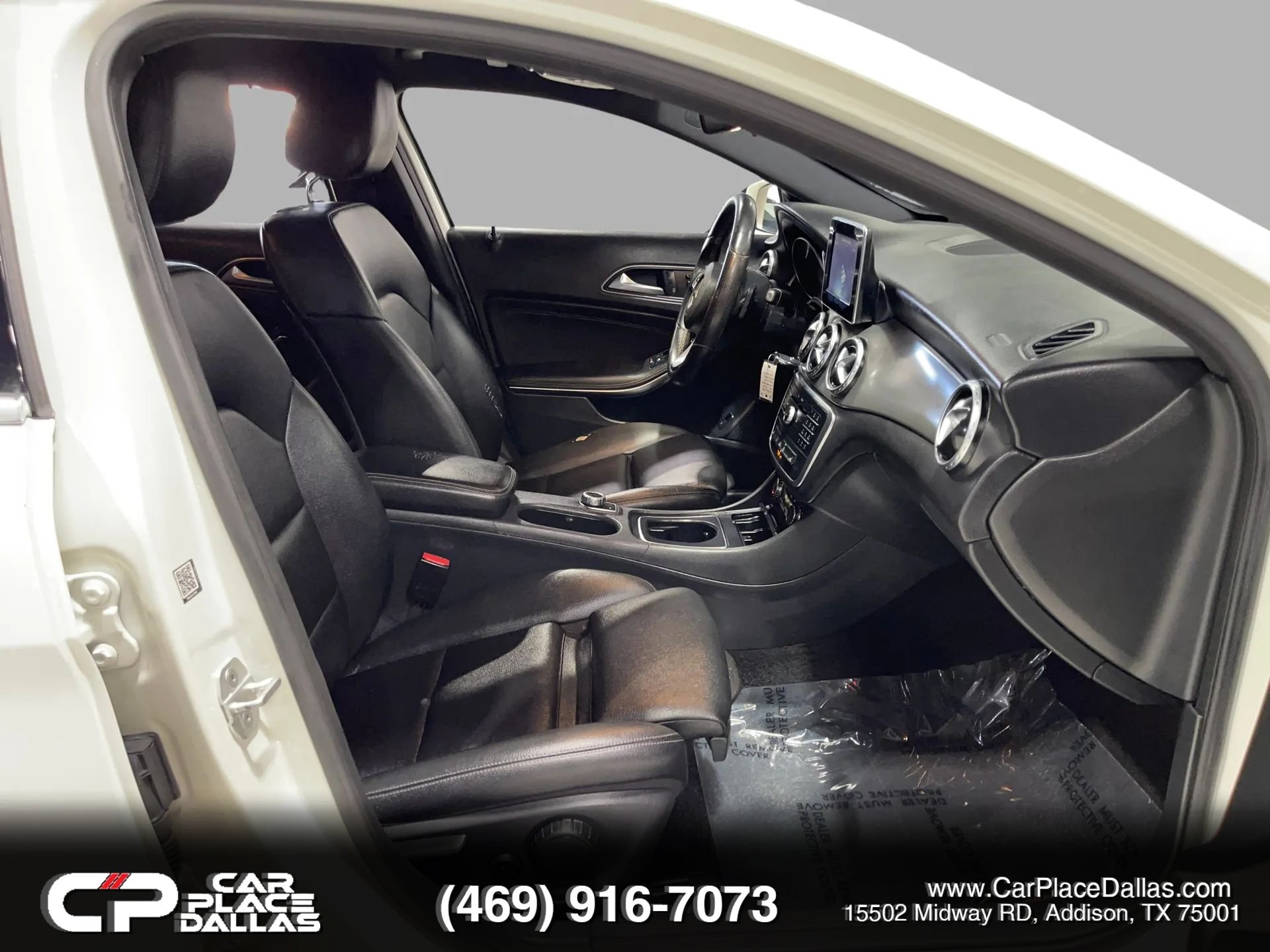 Used 2016 Mercedes-Benz GLA 250 image 24