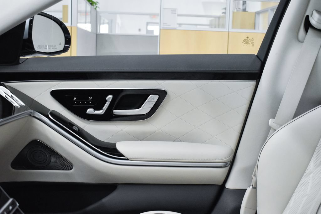 Used 2021 Mercedes-Benz S 580 4MATIC Sedan image 24