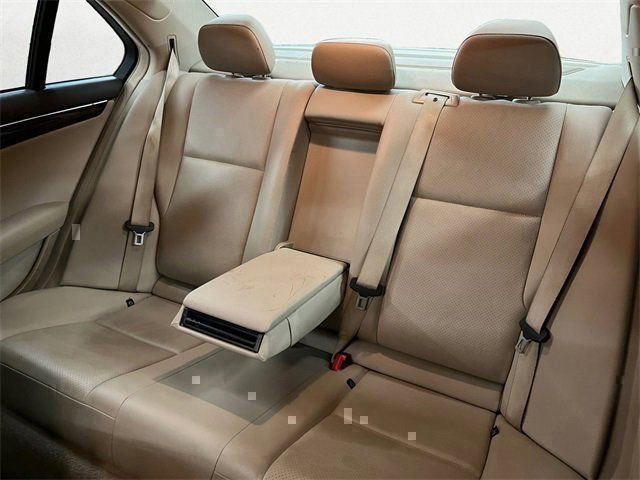 Used 2014 Mercedes-Benz C 300 4MATIC Sedan image 23