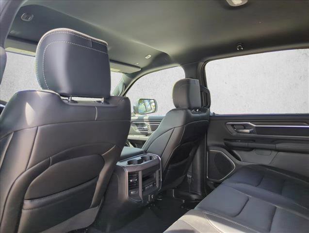 New 2026 RAM 1500 Laramie AWD/4WD image 14