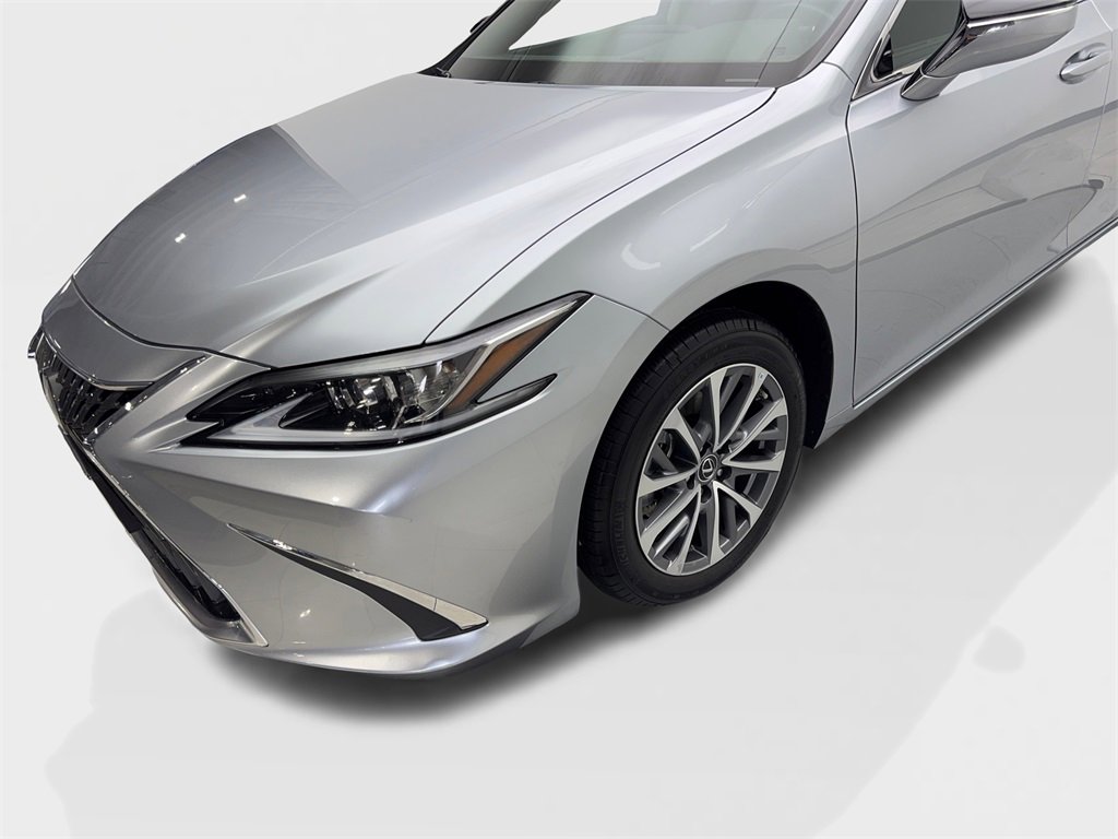 Used 2024 Lexus ES 350 image 18