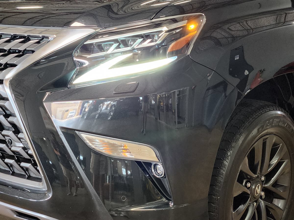 Used 2023 Lexus GX 460 Premium w/ Premium Package AWD/4WD image 14