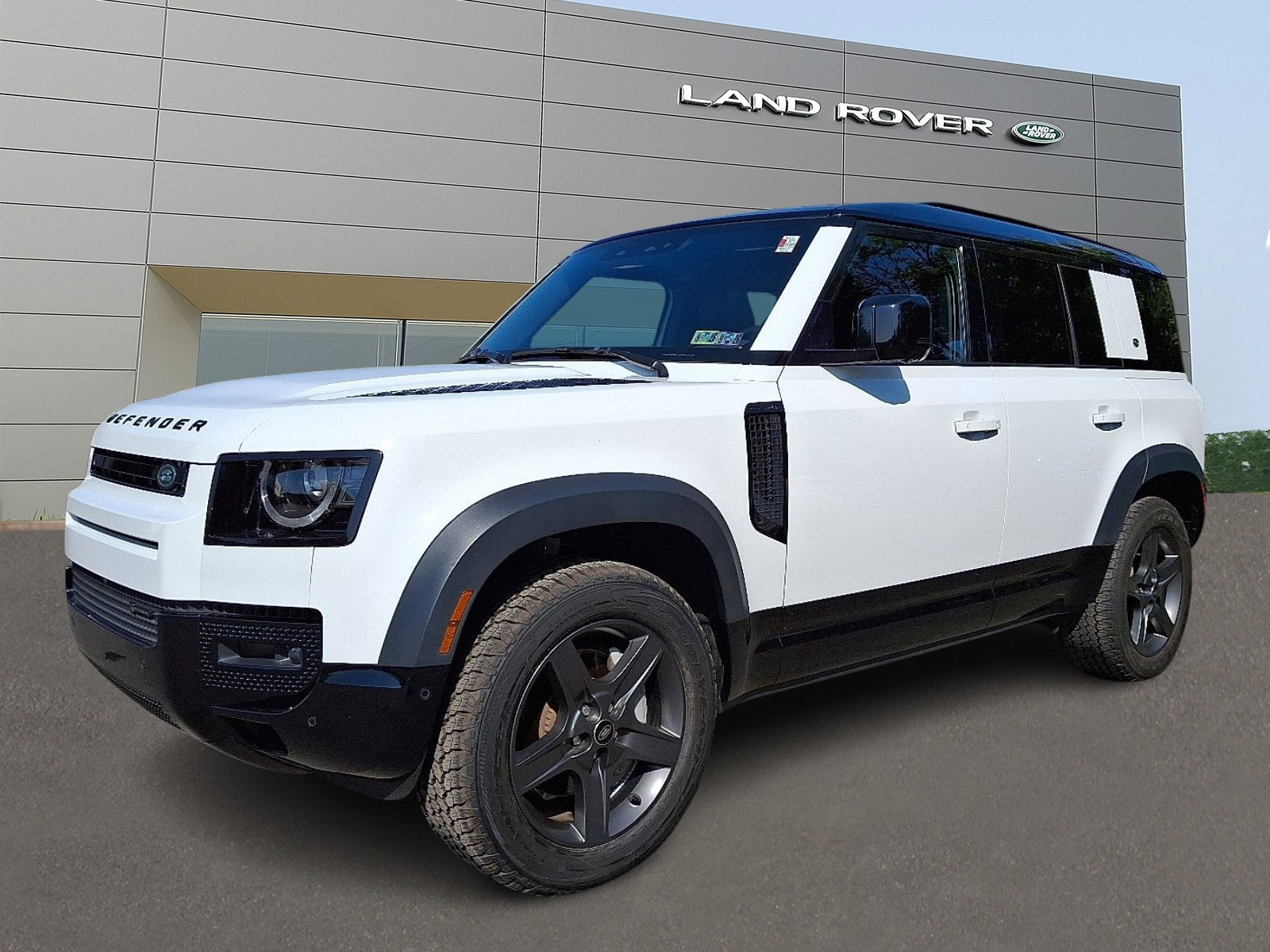 Used 2023 Land Rover Defender 110 X-Dynamic SE