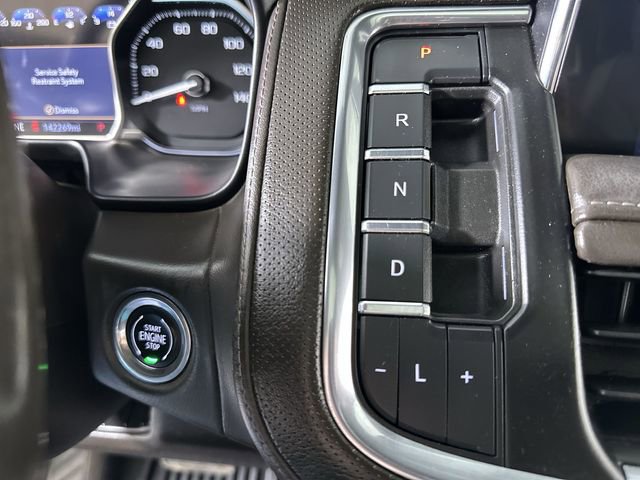 Used 2021 GMC Yukon SLT w/ SLT Luxury Plus Package AWD/4WD image 16