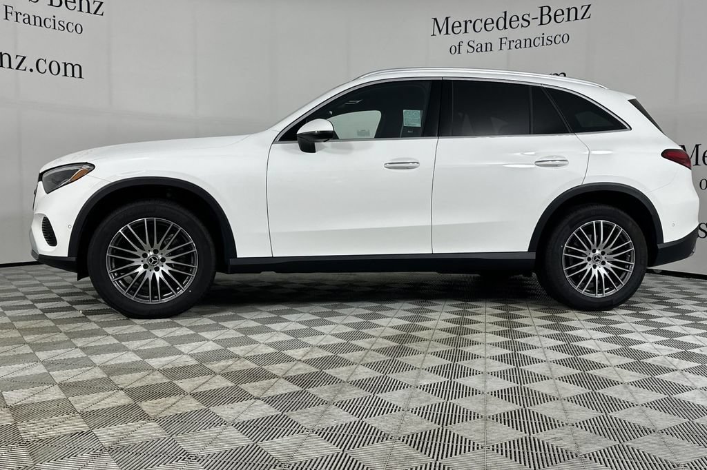Certified 2026 Mercedes-Benz GLC 300 image 8