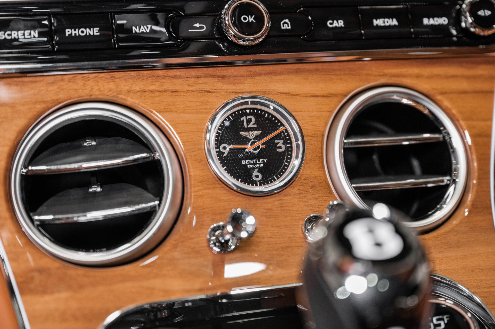 New 2026 Bentley Continental GT Azure image 34