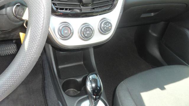 Used 2016 Chevrolet Spark LS image 33