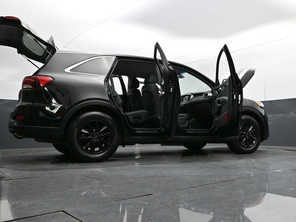 Used 2020 Kia Sorento AWD V6 image 37