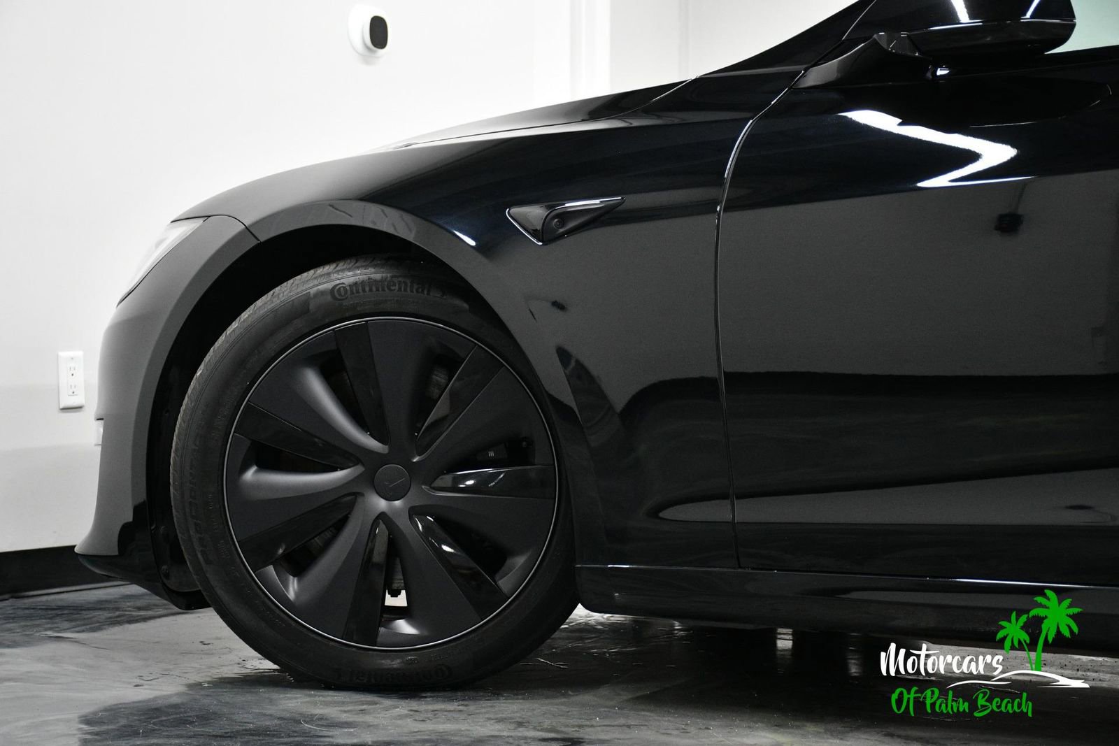 Used 2024 Tesla Model S AWD/4WD image 8