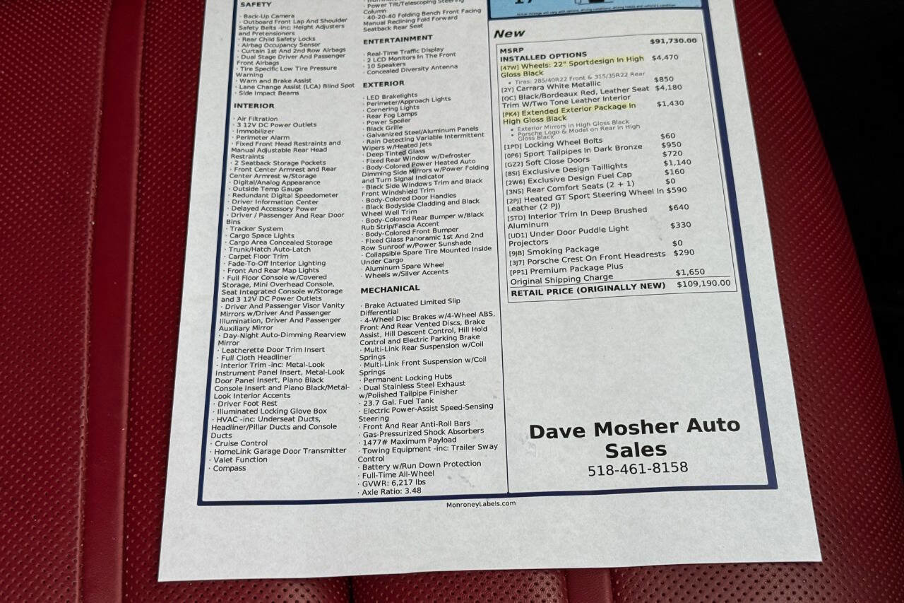 Used 2024 Porsche Cayenne Coupe image 36