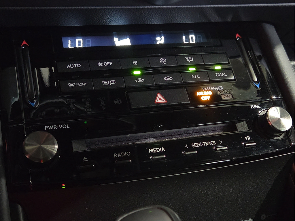 Used 2022 Lexus IS 300 w/ Premium Package RWD image 22