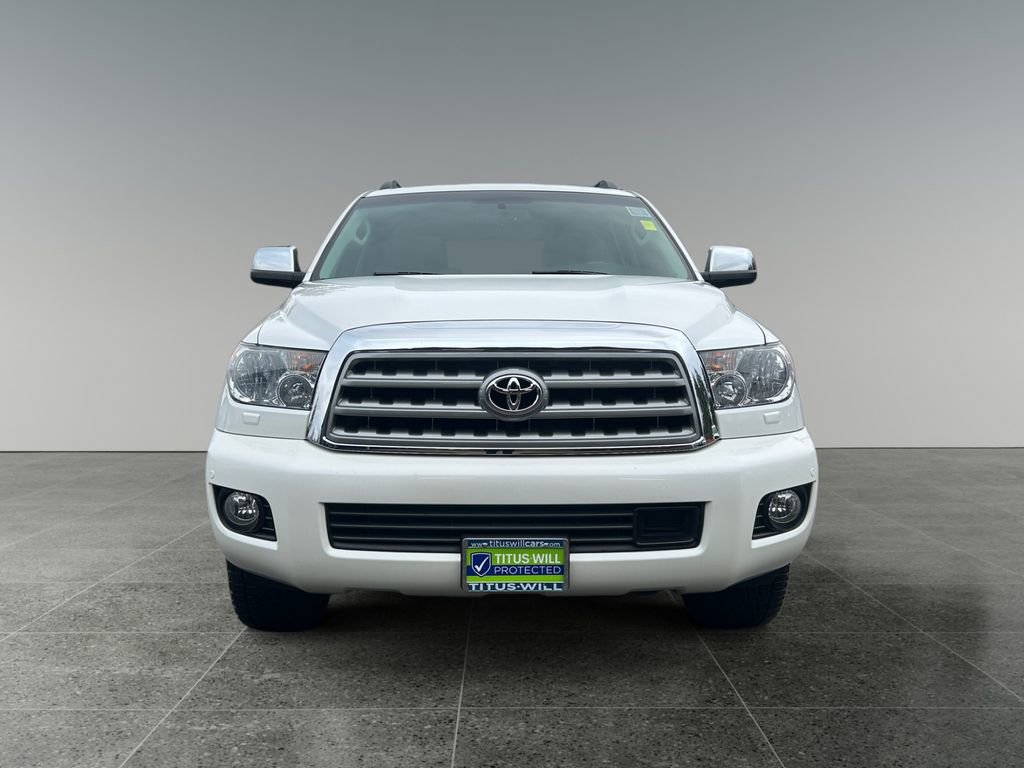 Used 2016 Toyota Sequoia Platinum image 2