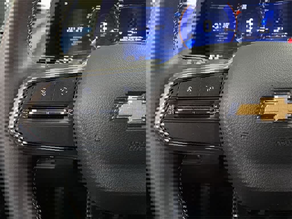 Used 2025 Chevrolet Equinox EV LT w/ Convenience Package image 20