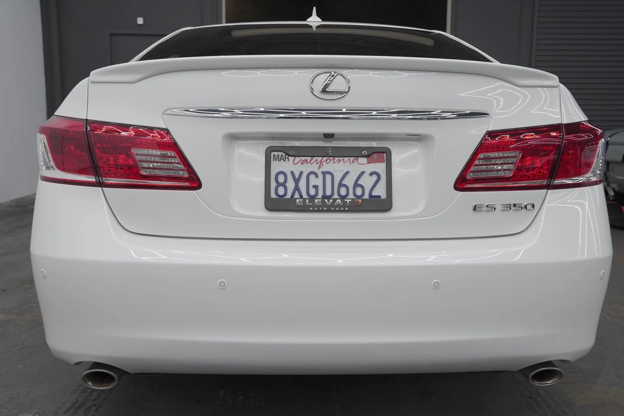Used 2011 Lexus ES 350 w/ Preferred Accessory Package image 5