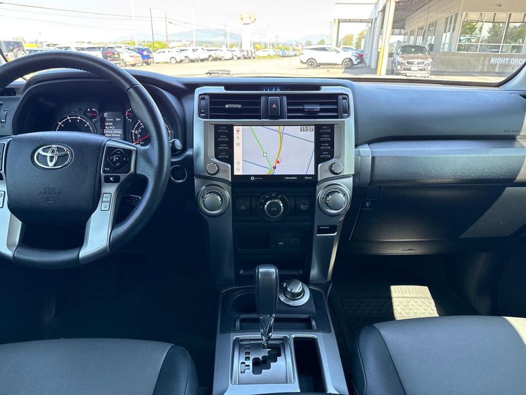 Used 2020 Toyota 4Runner SR5 Premium w/ Moonroof Package AWD/4WD image 23