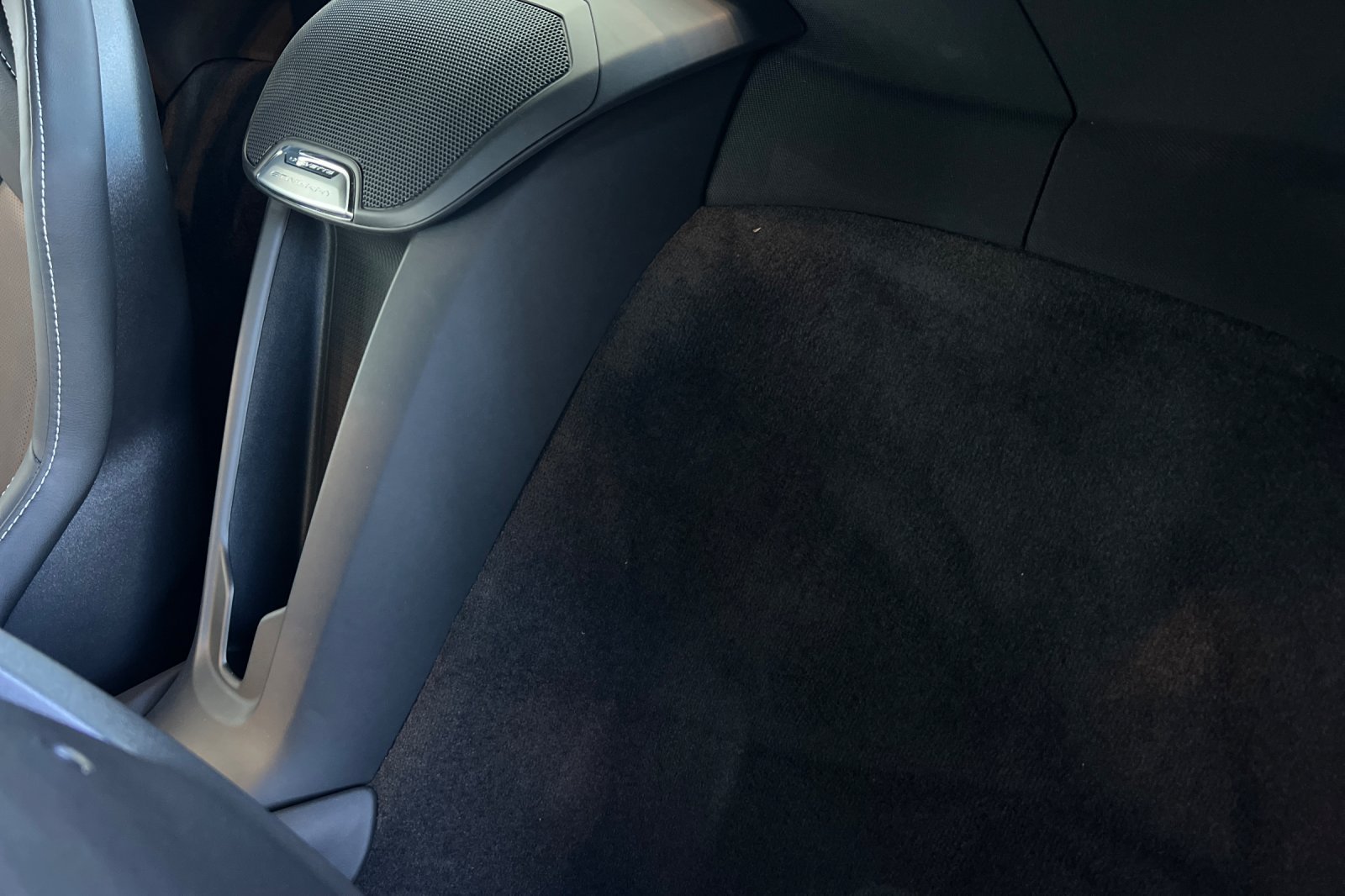 New 2027 Chevrolet Corvette Stingray Convertible RWD image 15