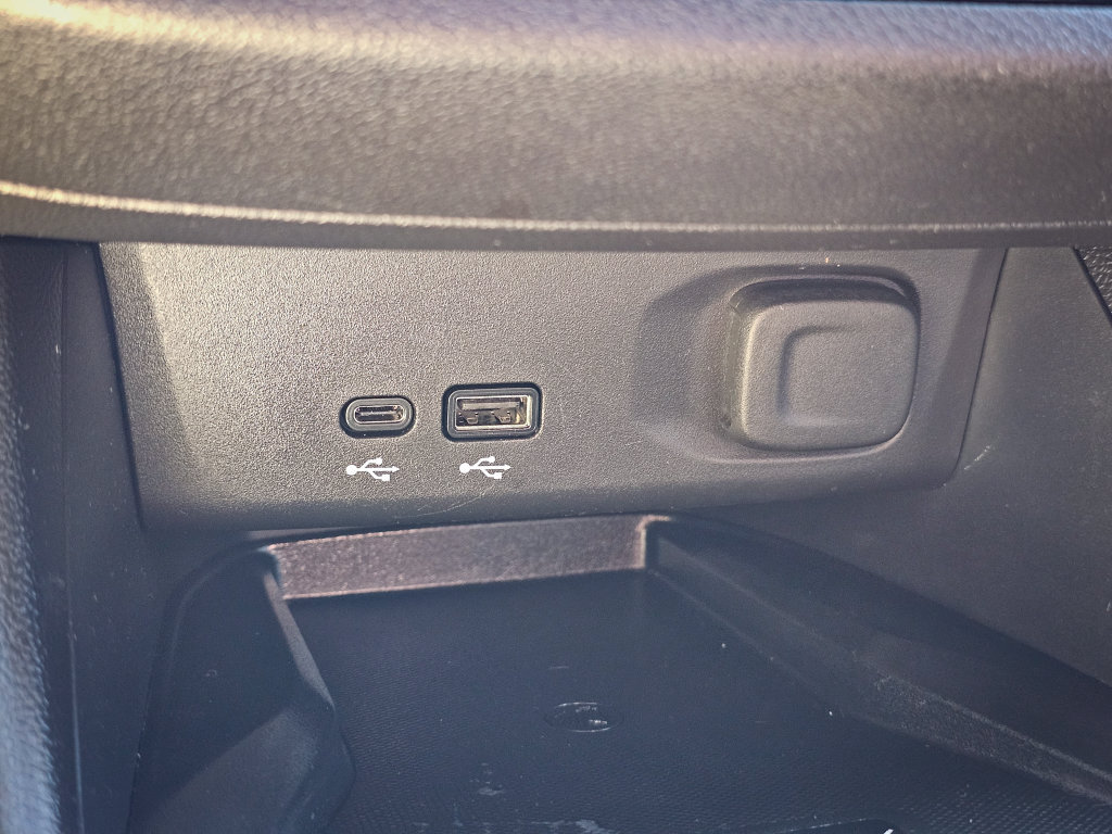 Used 2024 Buick Envista Avenir FWD image 27