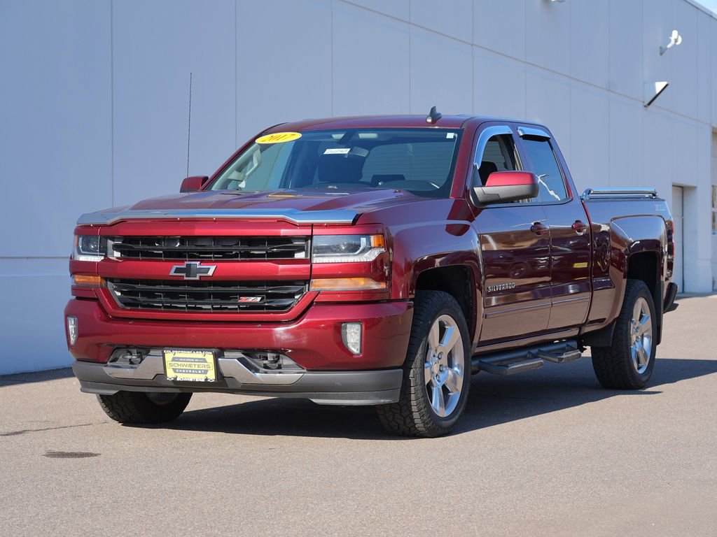 Used 2017 Chevrolet Silverado 1500 LT w/ True North Edition image 7