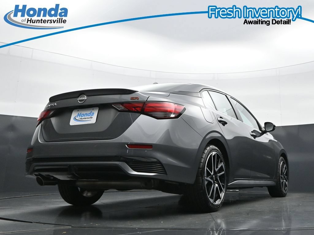 Used 2025 Nissan Sentra SR FWD image 44