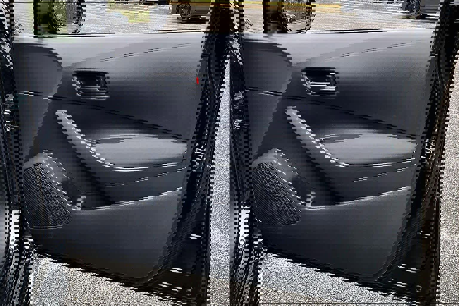 Used 2022 Toyota Corolla LE image 22