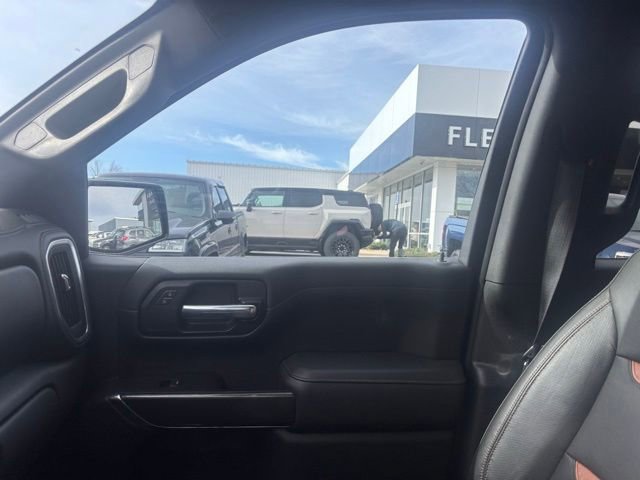 Used 2020 GMC Sierra 1500 AT4 w/ AT4 Premium Package AWD/4WD image 12