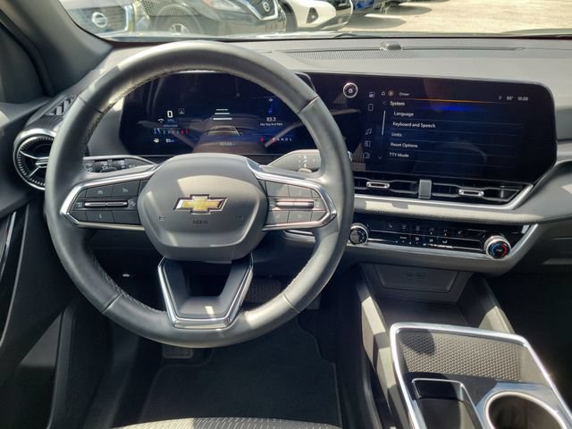 Used 2025 Chevrolet Equinox LT FWD image 15