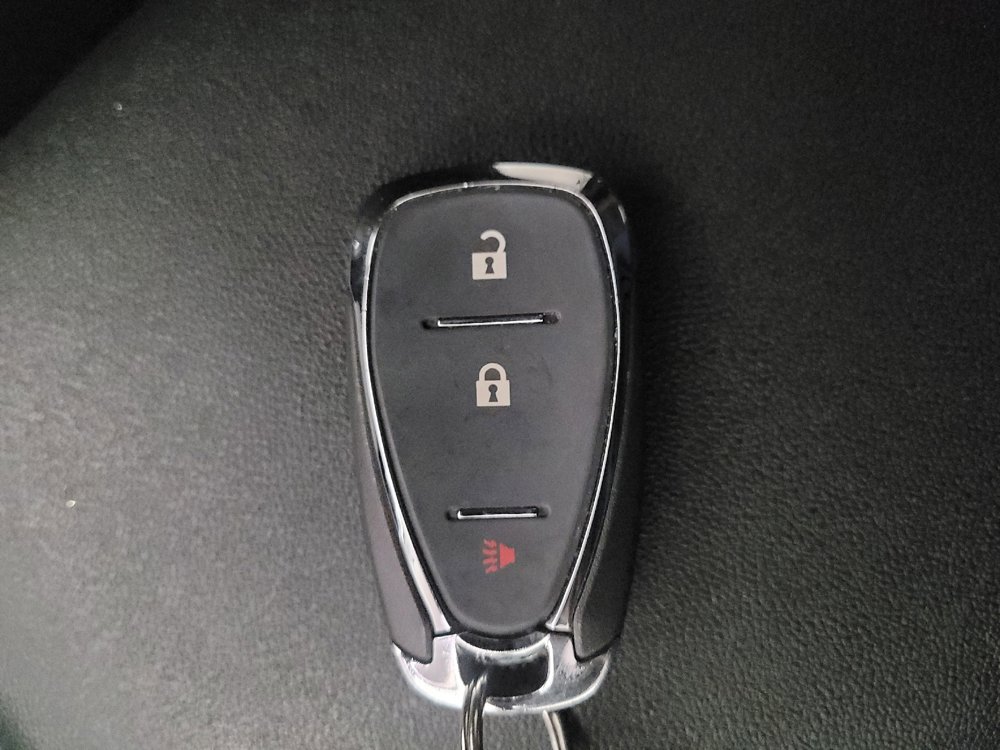 Used 2024 Chevrolet Equinox LT image 32