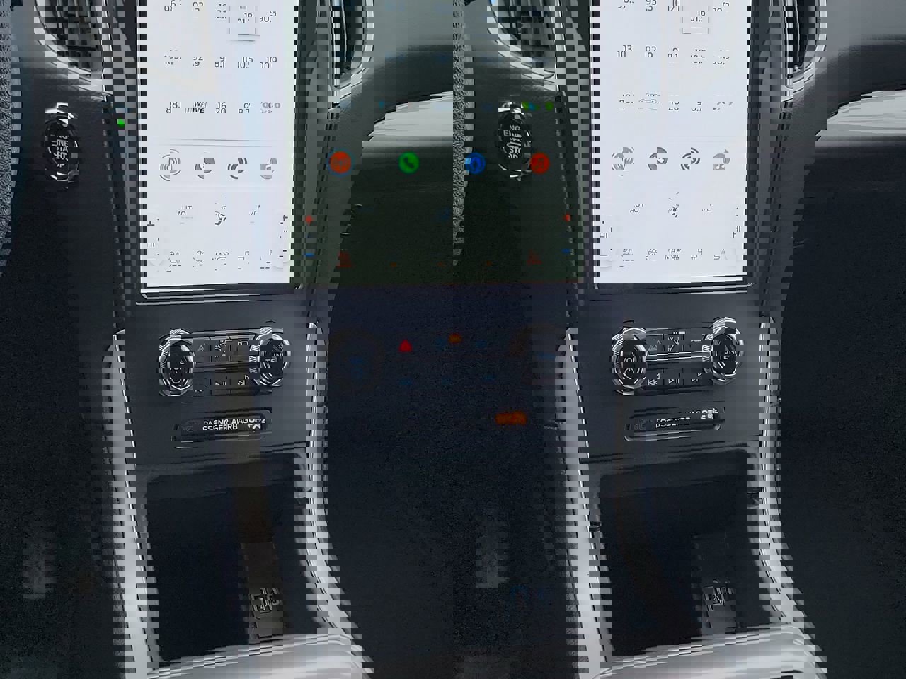 Used 2024 Ford Edge SEL w/ Convenience Package image 18