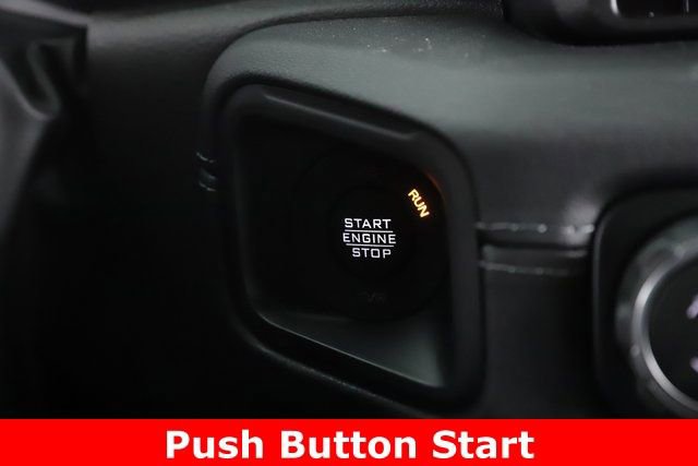 Used 2025 Jeep Wrangler Unlimited Rubicon image 22