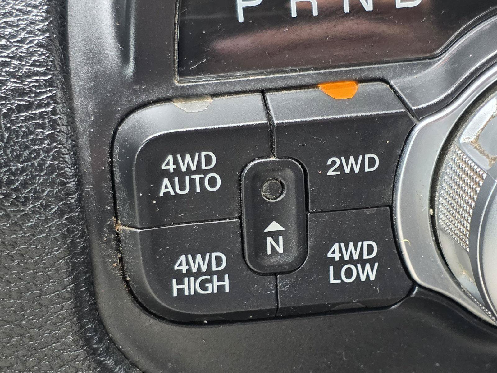 Used 2021 RAM 1500 Laramie w/ Laramie Southwest Edition AWD/4WD image 17