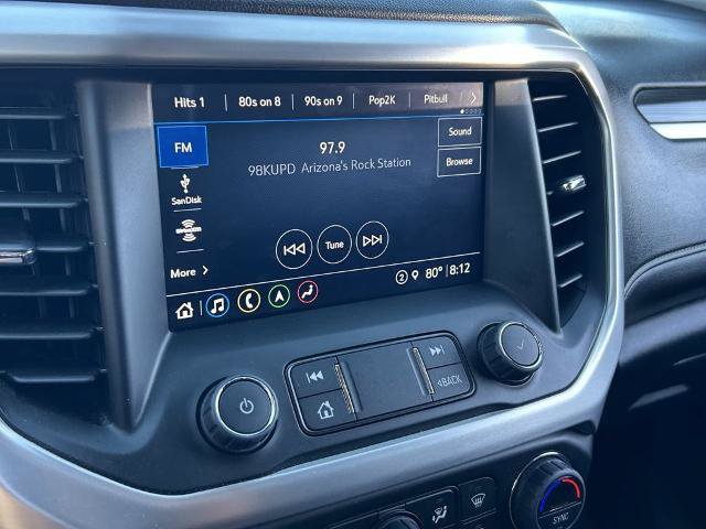 Used 2023 GMC Acadia SLT w/ Elevation Edition FWD image 9
