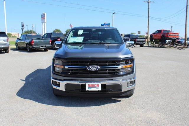 New 2025 Ford F150 XLT w/ Equipment Group 302A MID image 2