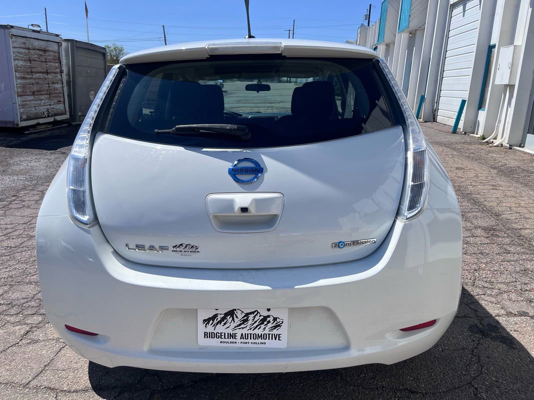 Used 2013 Nissan Leaf S w/ Charger Pkg image 6