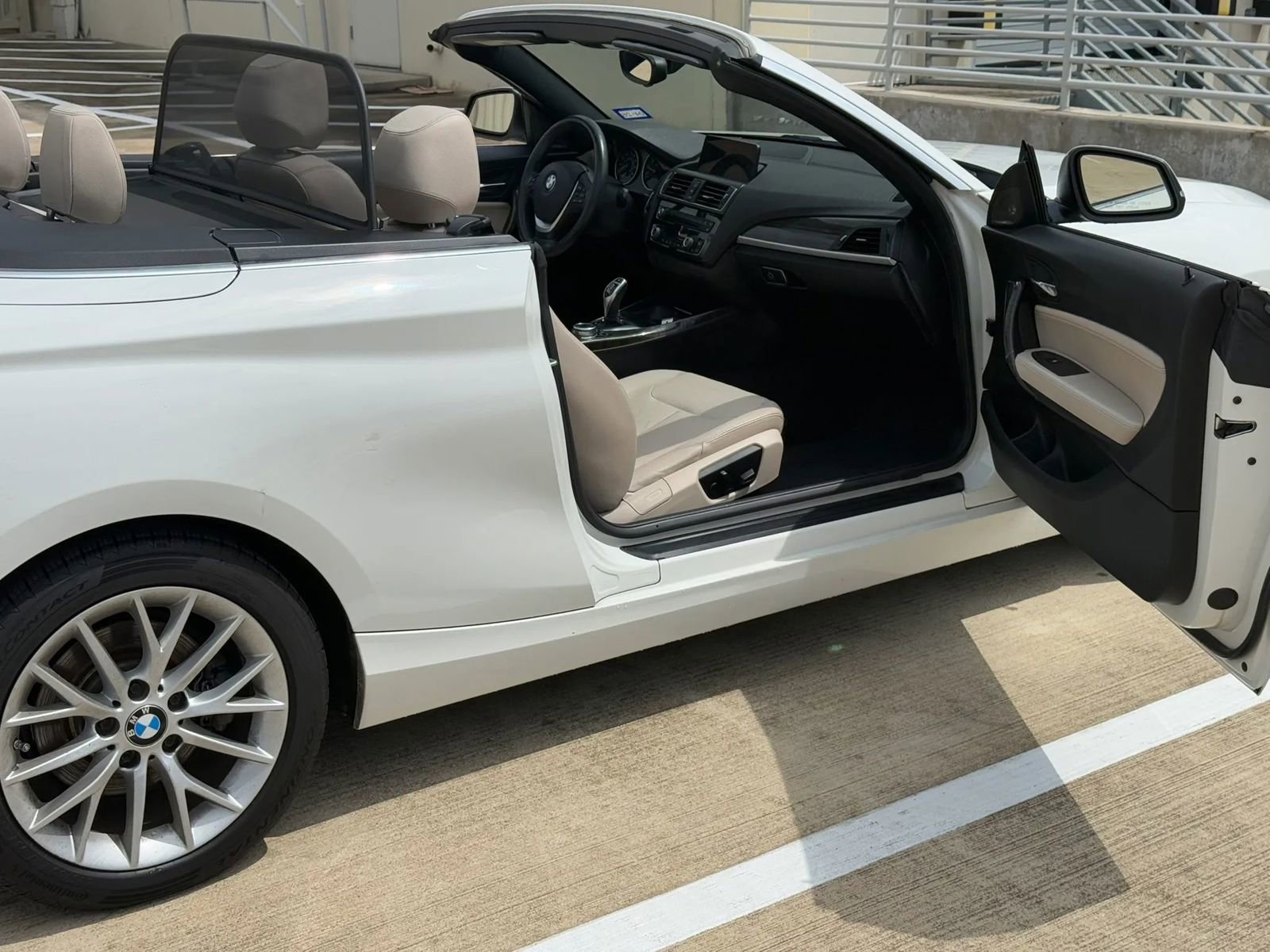 Used 2015 BMW 228i Convertible image 21