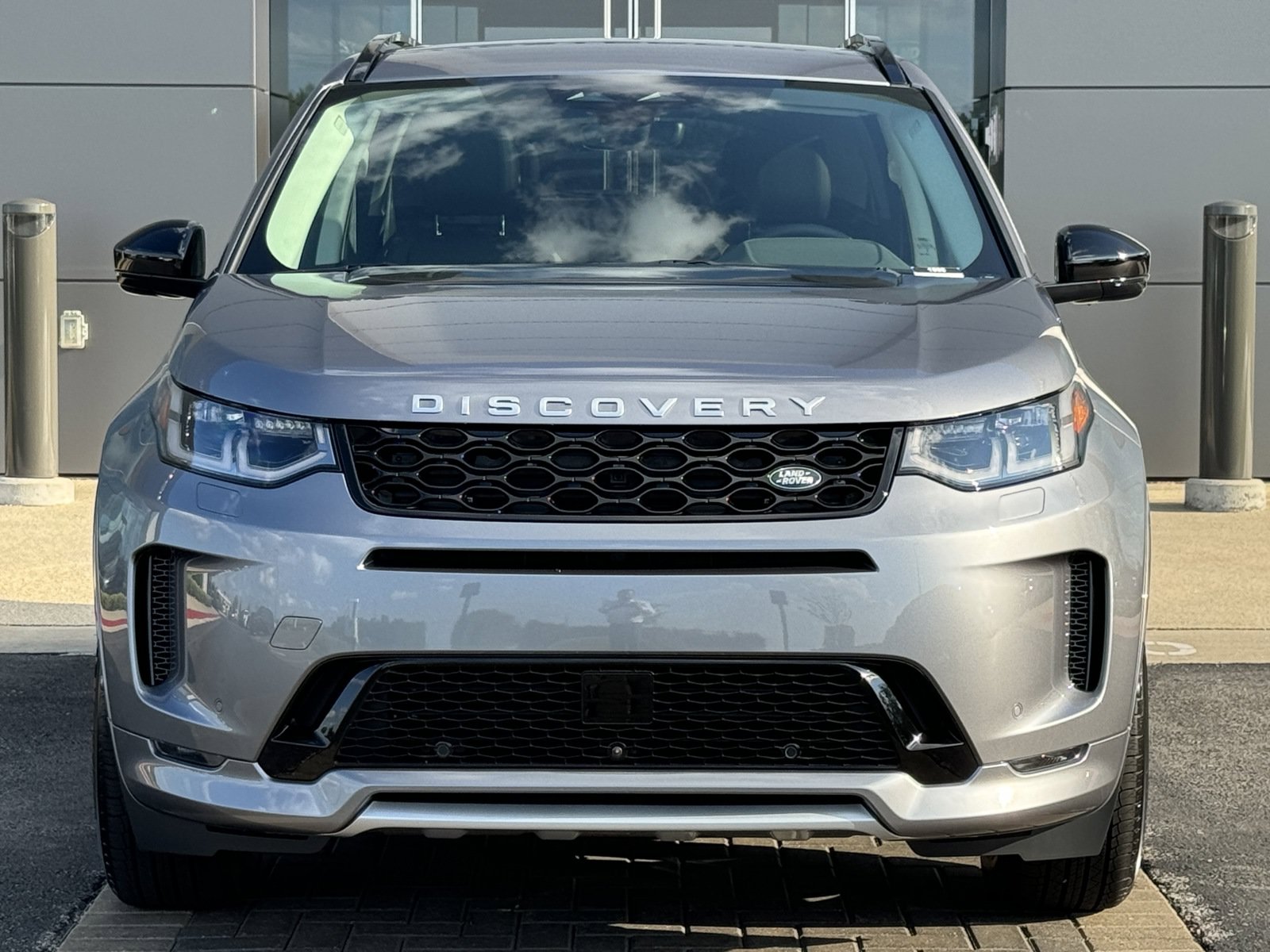 Used 2024 Land Rover Discovery Sport S AWD/4WD image 8