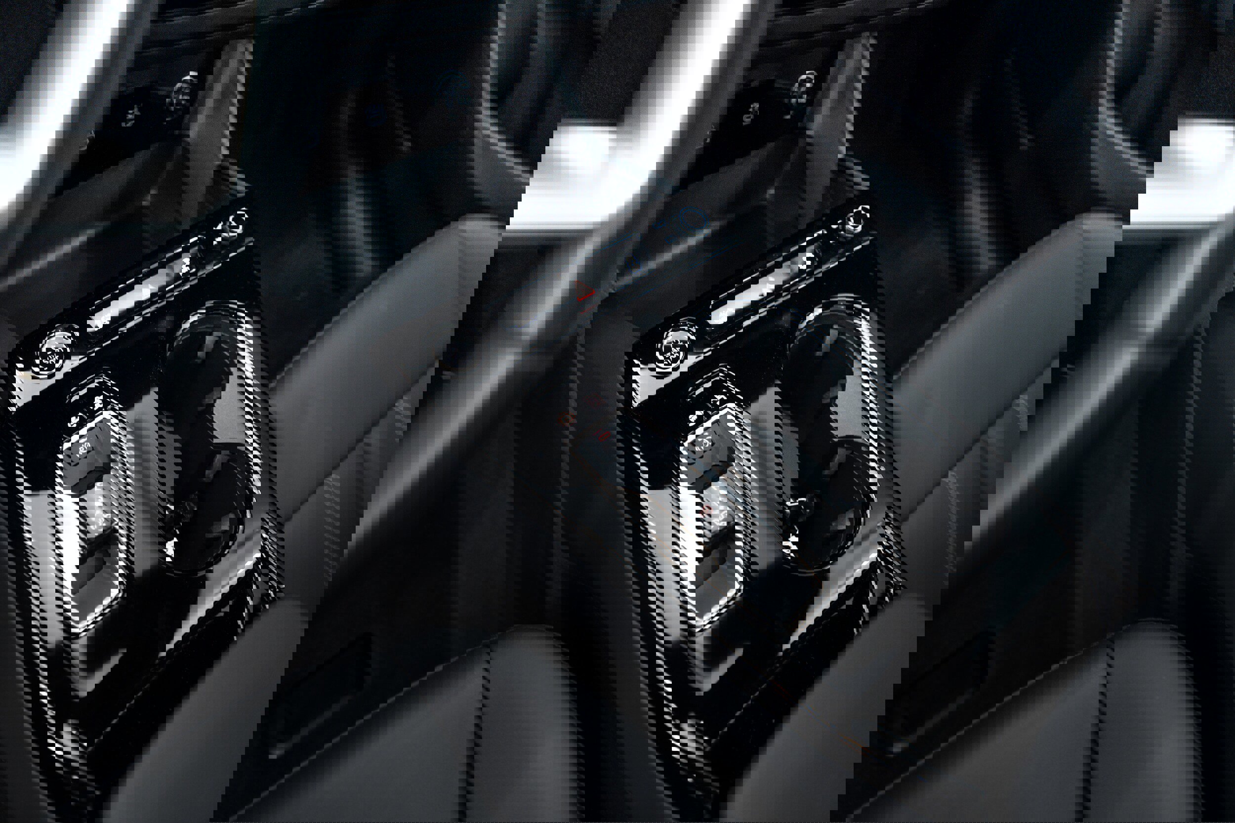 Certified 2025 Audi Q6 e-tron Premium w/ Convenience Package image 10