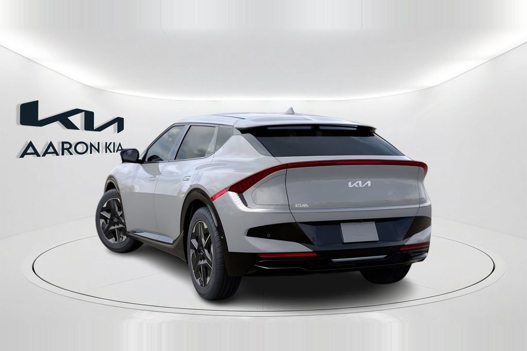 New 2026 Kia EV6 Wind RWD image 4