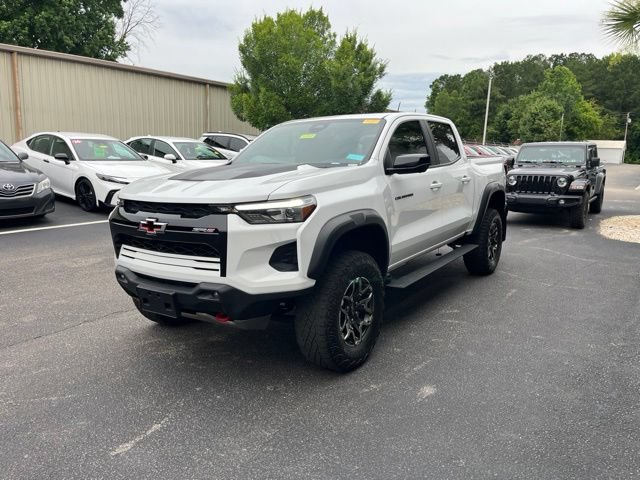 Used 2023 Chevrolet Colorado ZR2 w/ ZR2 Convenience Package III AWD/4WD image 39