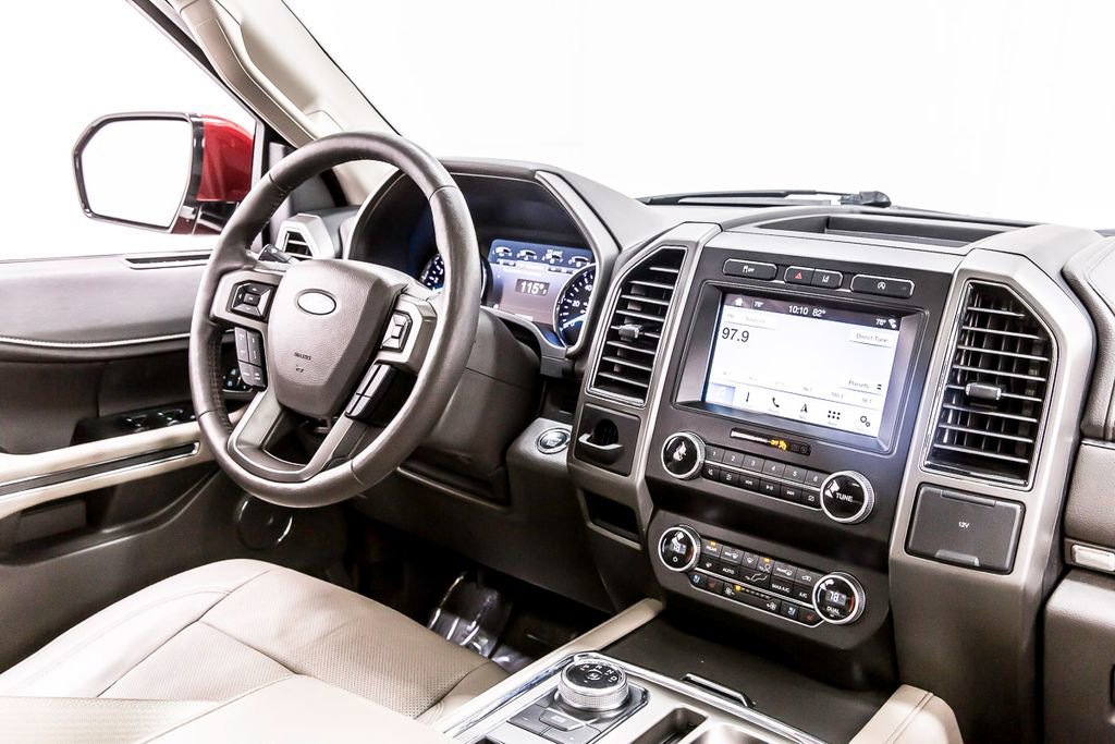 Used 2019 Ford Expedition XLT w/ Equipment Group 202A RWD image 20