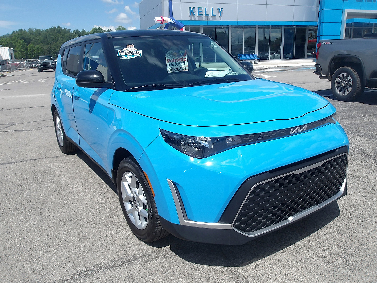Used 2025 Kia Soul S