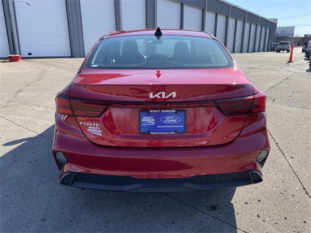 Used 2024 Kia Forte LXS image 4
