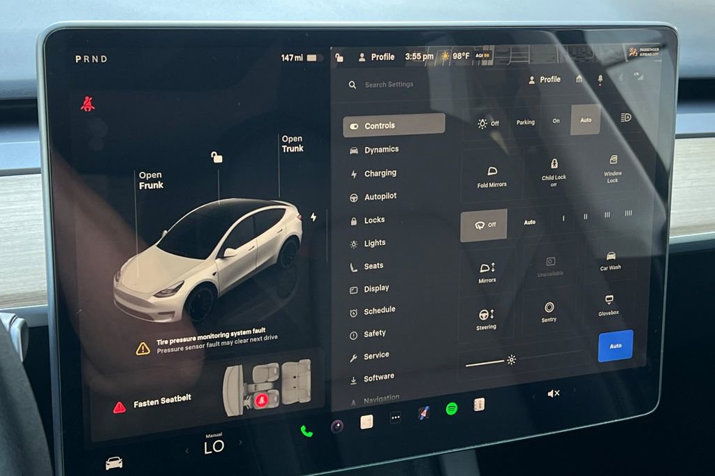 Used 2023 Tesla Model Y Performance image 28